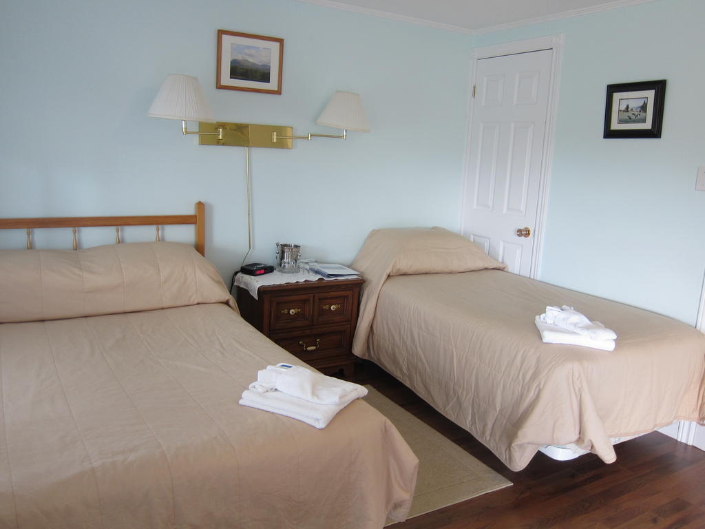 Auld Farm Inn B&B Baddeck Room photo