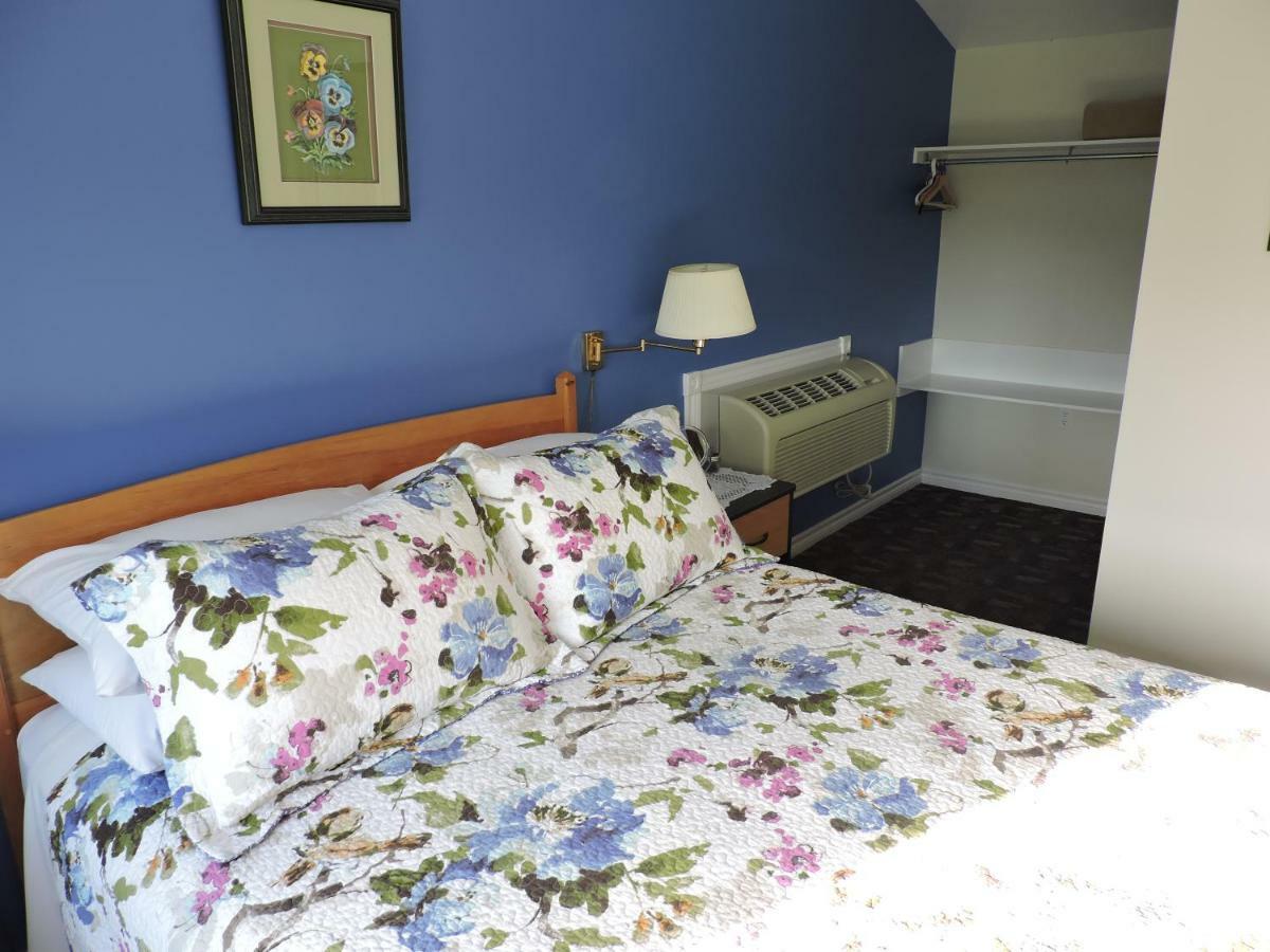 Auld Farm Inn B&B Baddeck Exterior photo